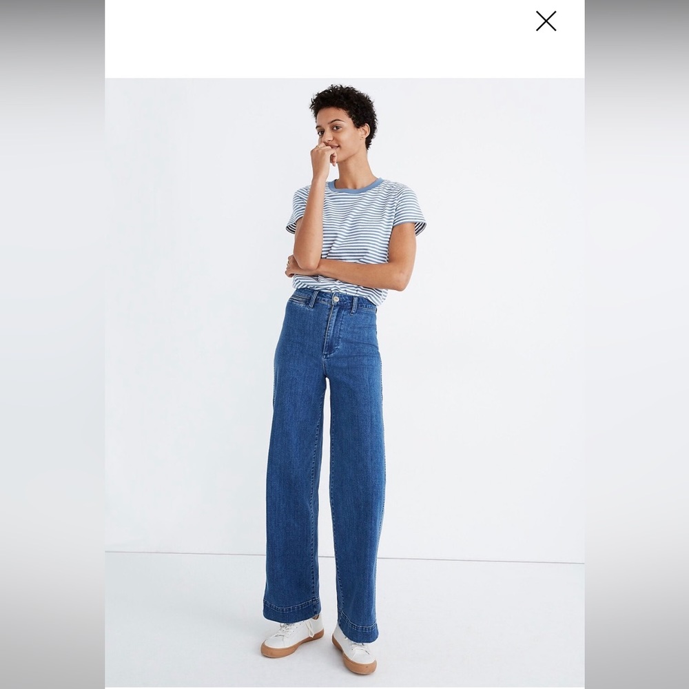 Madewell size 29 Emmet Slim wide leg. Stretchy and comfy!! Excellent condition.